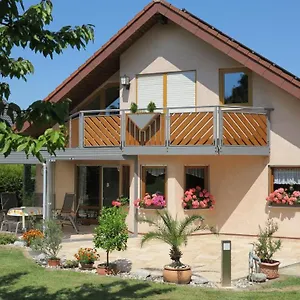 ferienwohnung-herrnberg.stuttgart-hotel.com/